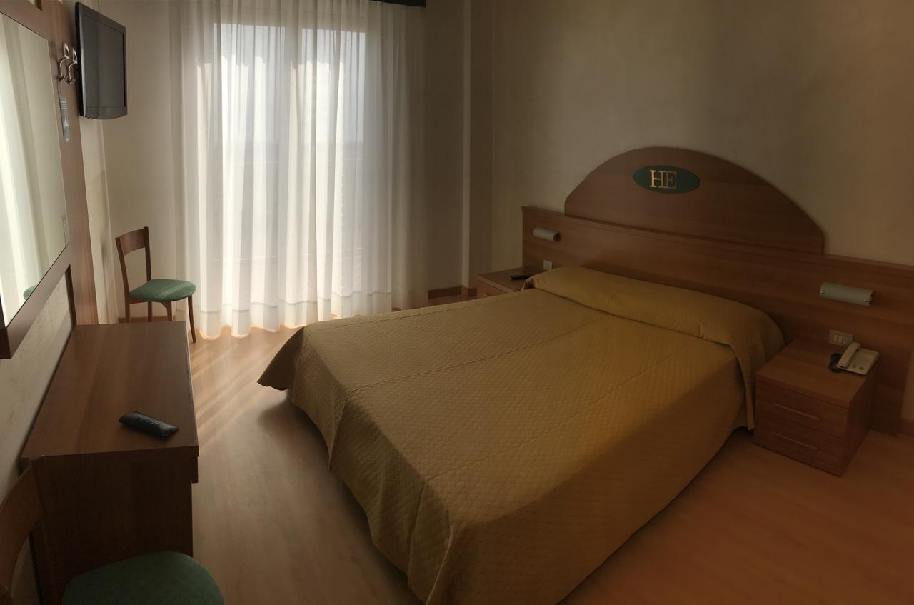Eden Hotel 3*